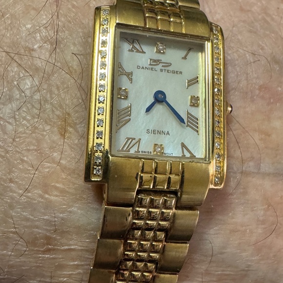 Stunning Art Deco Diamond Watch by Designer Daniel Steiger - Picture 12 of 14